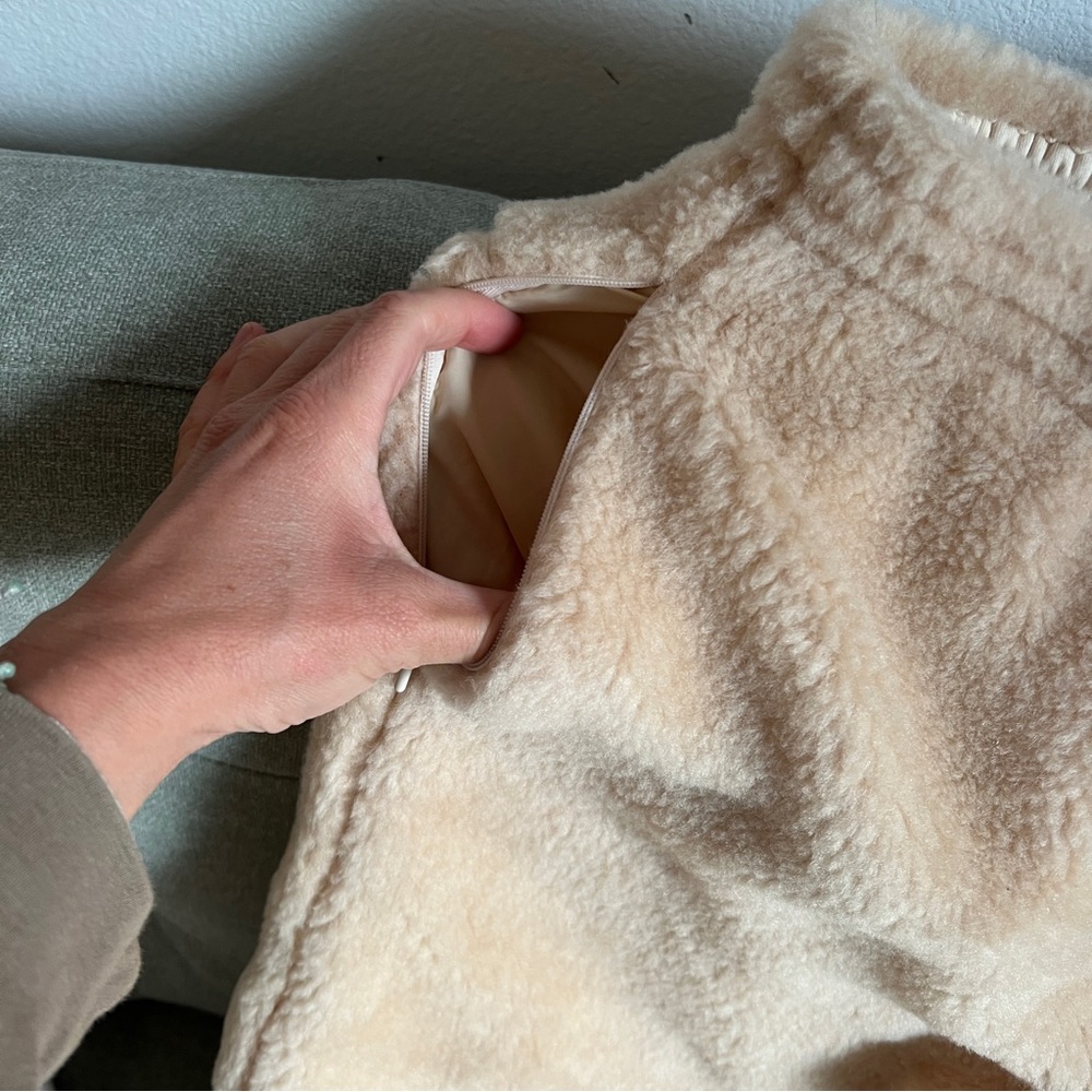 Pangaia recycled wool fleece pants - Picture 3 of 5